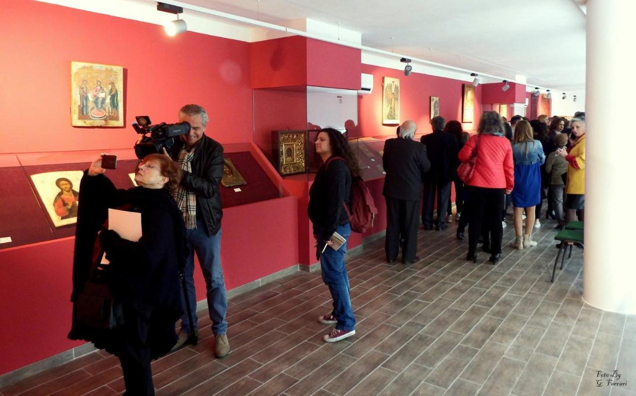 Il Vicoletto Bed & Breakfast Frascineto Dış mekan fotoğraf