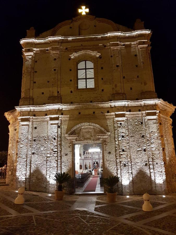 Il Vicoletto Bed & Breakfast Frascineto Dış mekan fotoğraf